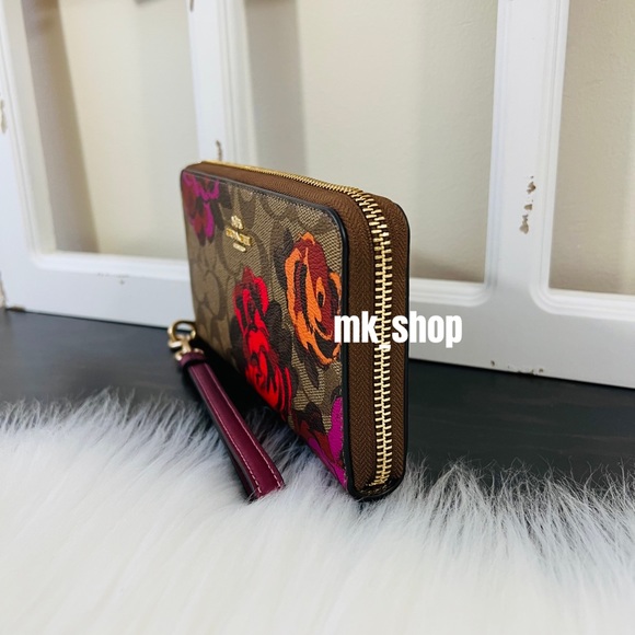 COACH Jumbo Flower Signature Zip Wristlet Wallet - Picture 6 of 14